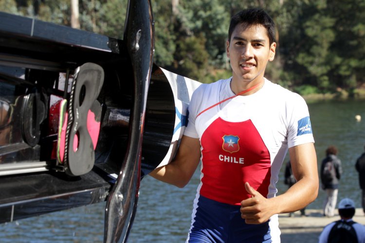 Felipe Cardenas remero 1T