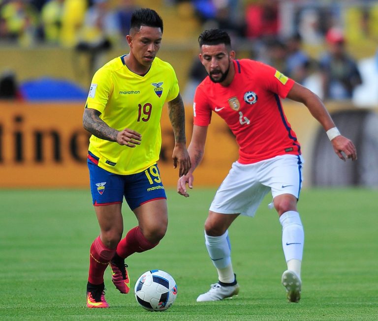 ecu-vs-chi-conmebol1