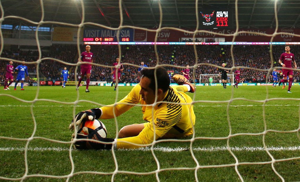 Cardiff vs CITY (City 1) - Claudio Bravo