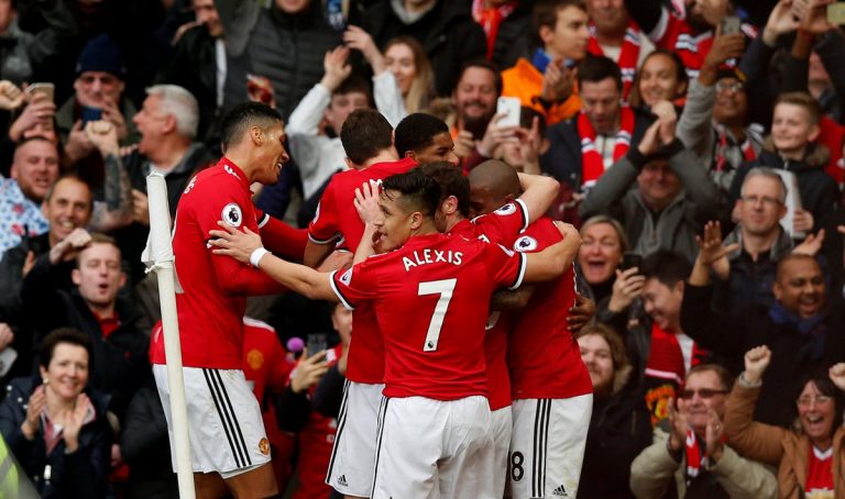 MANCHESTER UNITED vs Liverpool (EPL 4) - Alexis