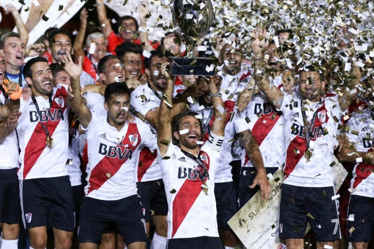 RIVER PLATE SUPERCAMPEON 1