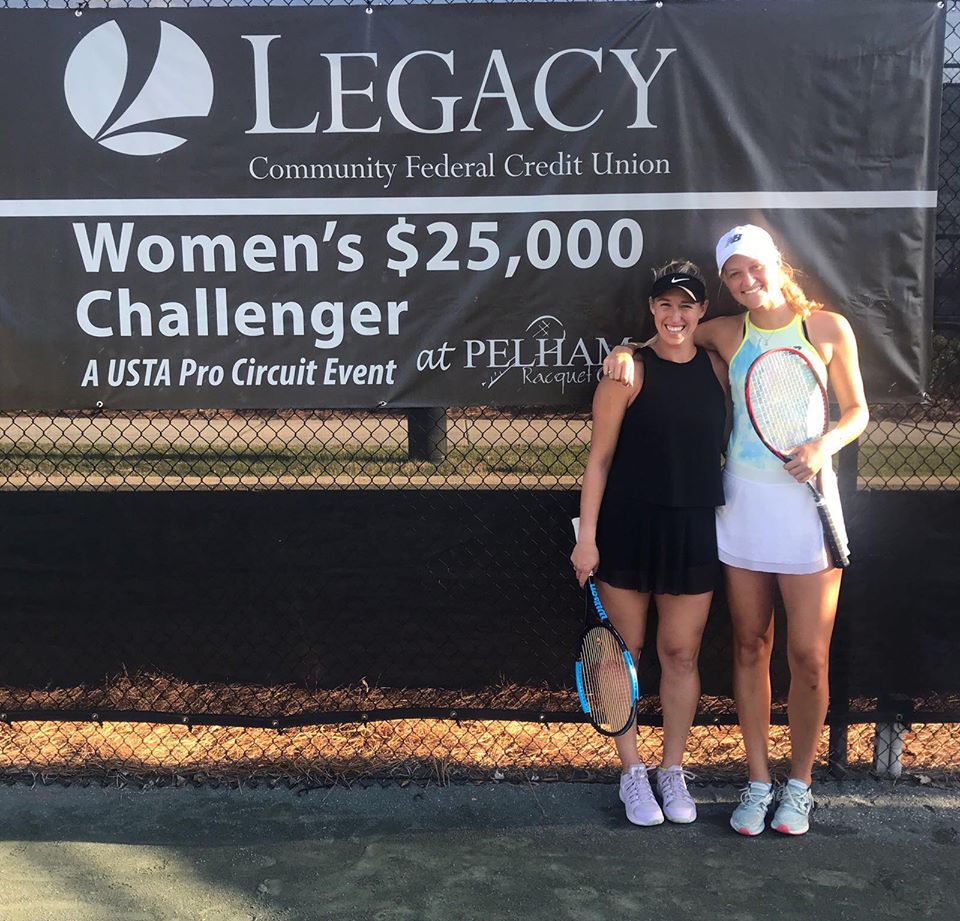 Alexa Guarachi campeona dobles