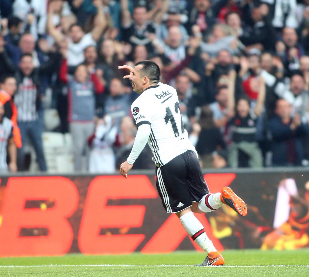Gary Medel golazo (Besiktas 4)
