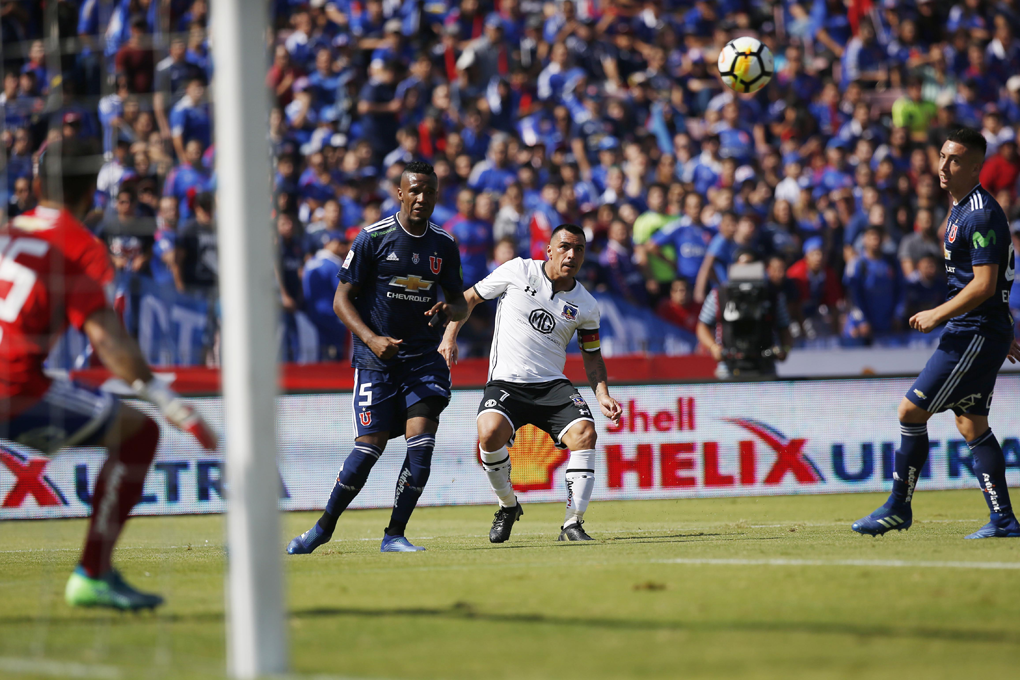 Colo Colo lo dio vuelta ante U. de Chile en el Estadio Nacional con un  decisivo Esteban Paredes | Radio Sport