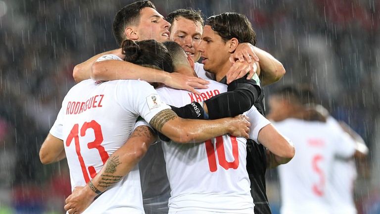 Serbia vs Suiza (Fifa 2)