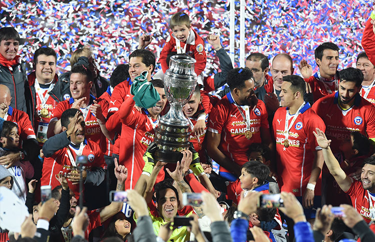 [Imagen: CHILE-Campeon-Copa-America-2015-Celebracion-ANFP-1.jpg]