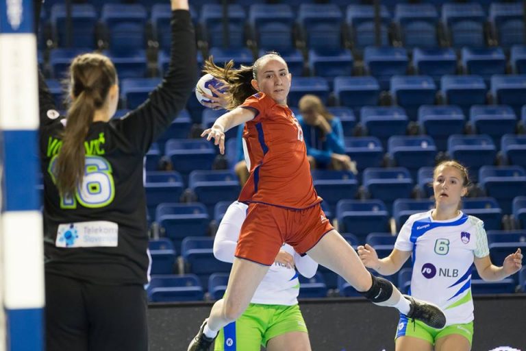 CHILE vs Ezlovenia (IHF 9)