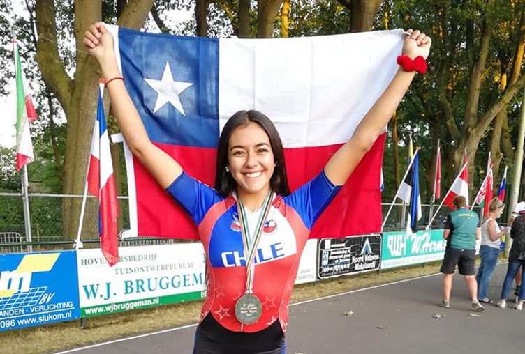 Javiera-Vargas-Medalla-de-Plata-Mundial-Patín-Carrera-2018