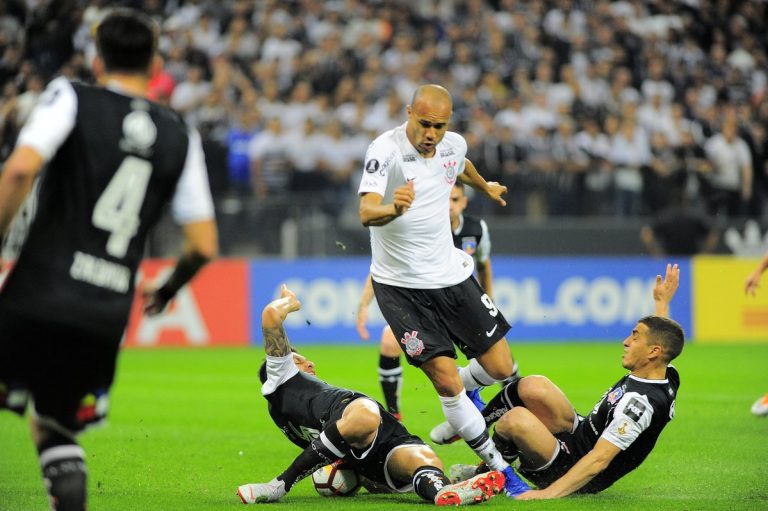 Corinthians vs Colo Colo (GloboEsporte 1)