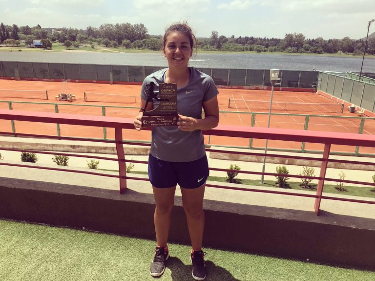 Fernanda Brito campeona