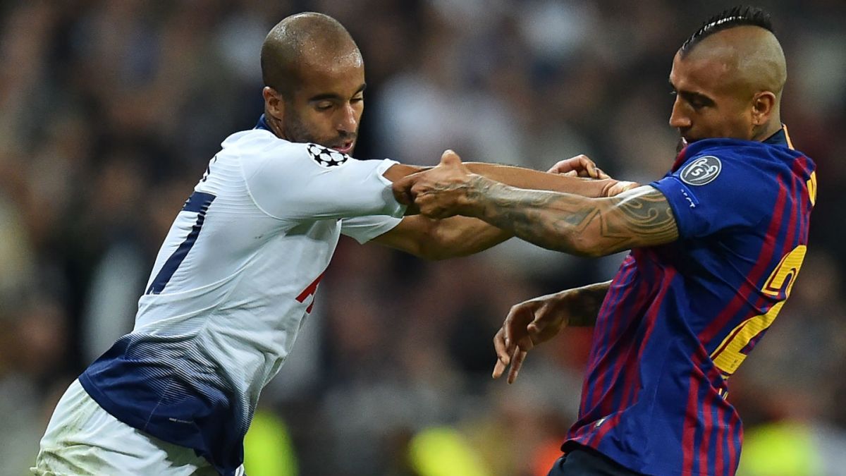 Arturo Vidal vs Tottenham