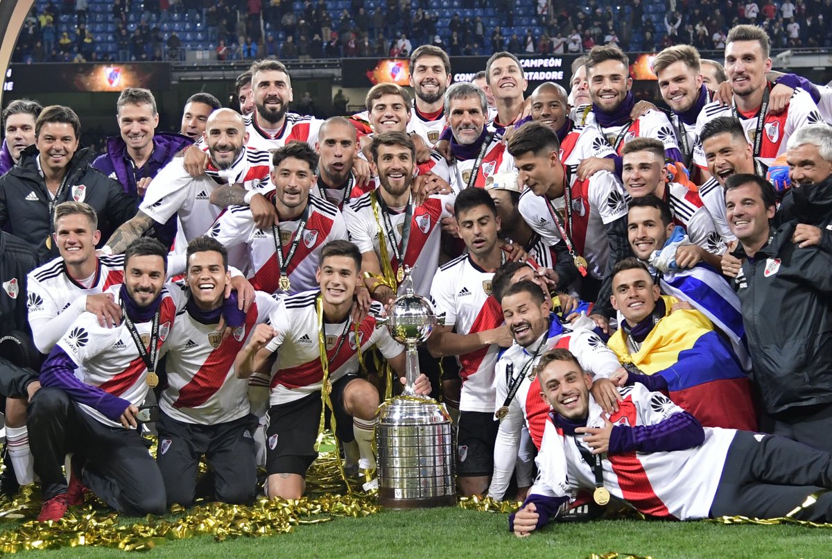 RIVER CAMPEON Copa Libertadores (Conmebol) - Foto oficial