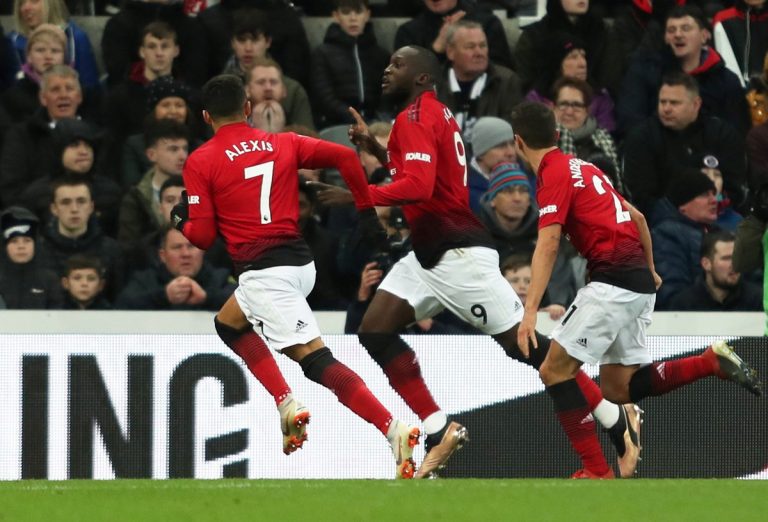 Manchester United y Alexis vs Newcastle