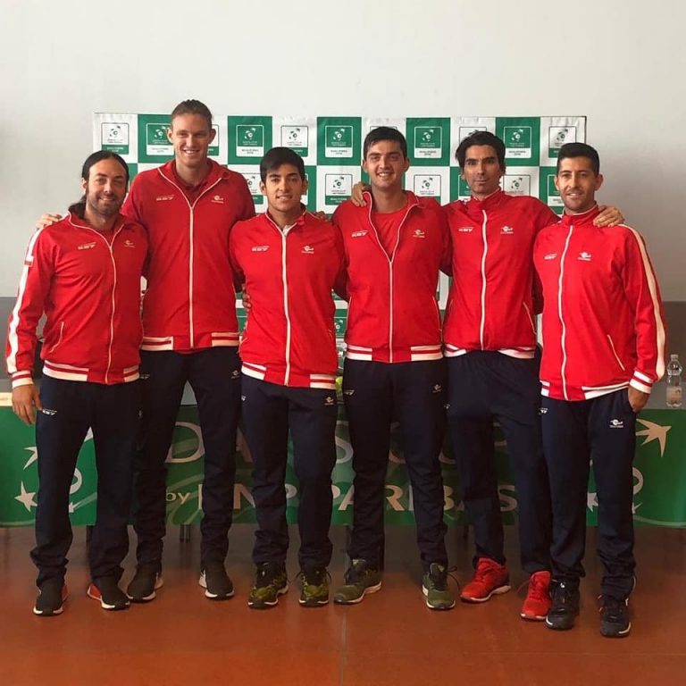 Equipo chileno completo prensa oficial (FTCH)