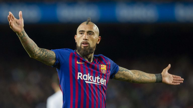 FC Barcelona Messi vs Valencia (FCB 1) - Vidal 1