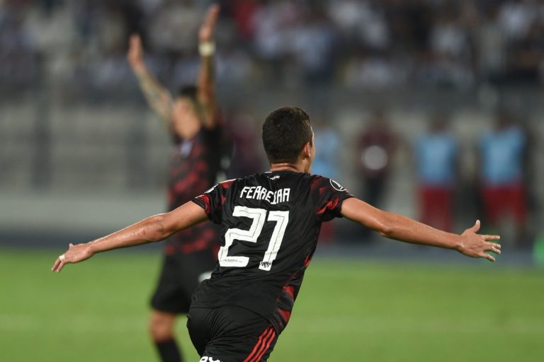 Alianza Lima vs River Plate (River 8)