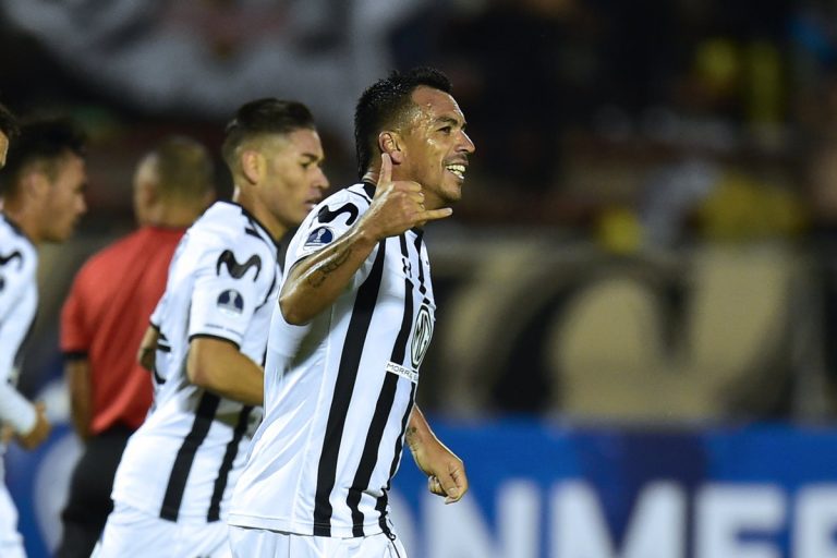 UC Ecuador vs COLO COLO (Conmebol Libertadores 1)