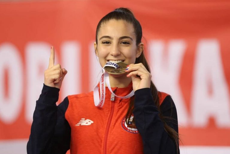 Valentina Toro - ORO Karate (IND Chile 2)