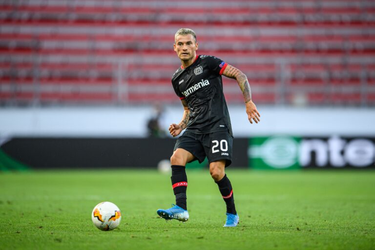 Bayer Leverkusen vs Rangers (LEV 4)