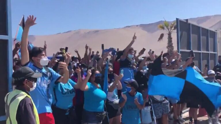 Iquique hinchas