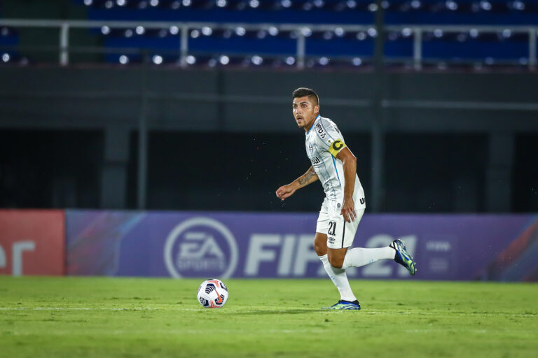 Gremio Cesar Pinares (GRE 1)