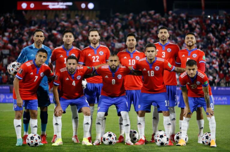 Chile equipo formacion vs Paraguay archivo (LaRojacl)
