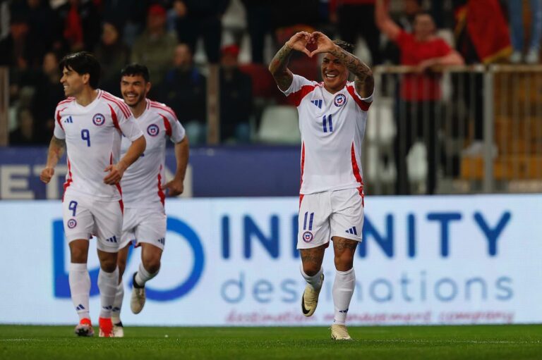 Albania vs CHILE (LaRojacl Face 2)