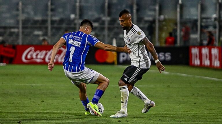 Colo Colo vs Godoy Cruz (Radio Sport - Vargas 14)