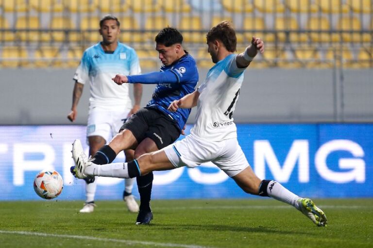 Huachipato vs Racing (Conmebol Sudamericana Edit 1)