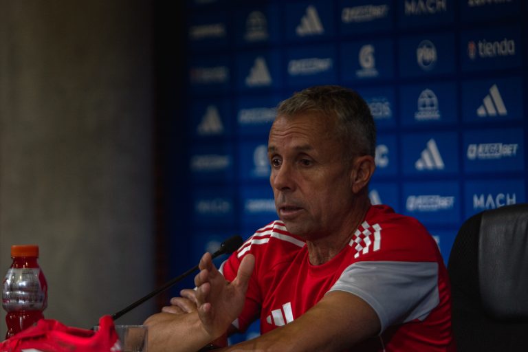 Gustavo Álvarez