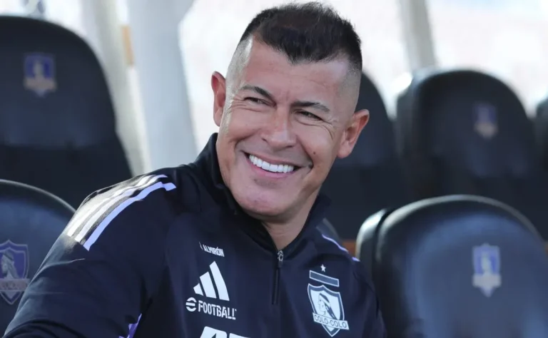 Se acabó la novela: Jorge Almirón seguirá siendo entrenador de Colo Colo